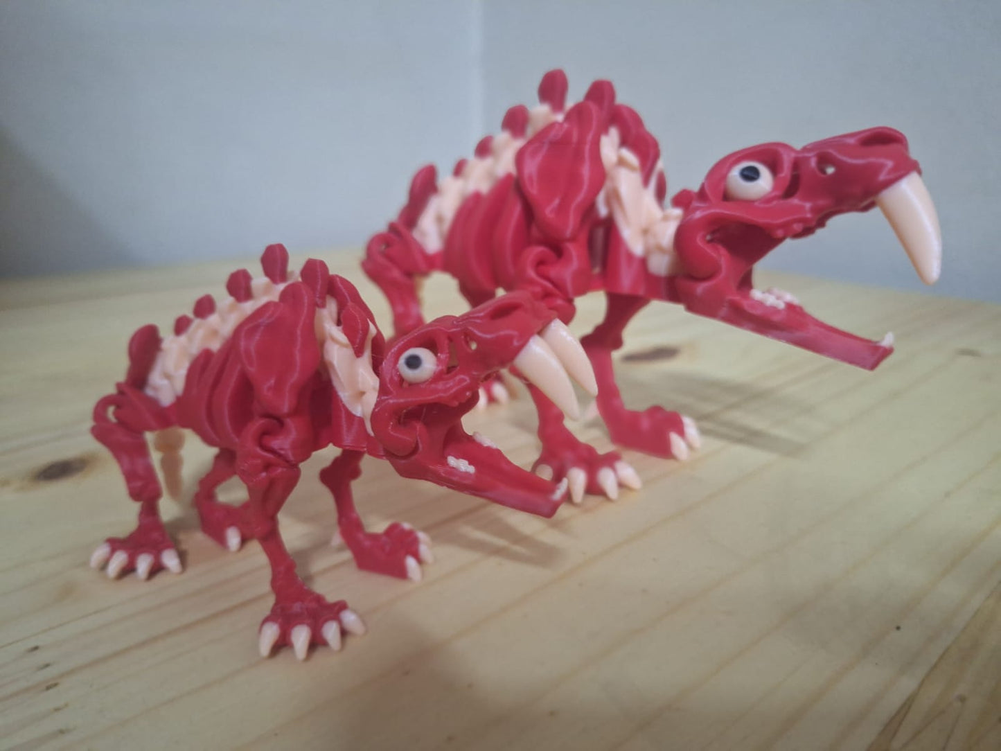 Articulated 3D-printed Saber Tooth Tiger skeleton.